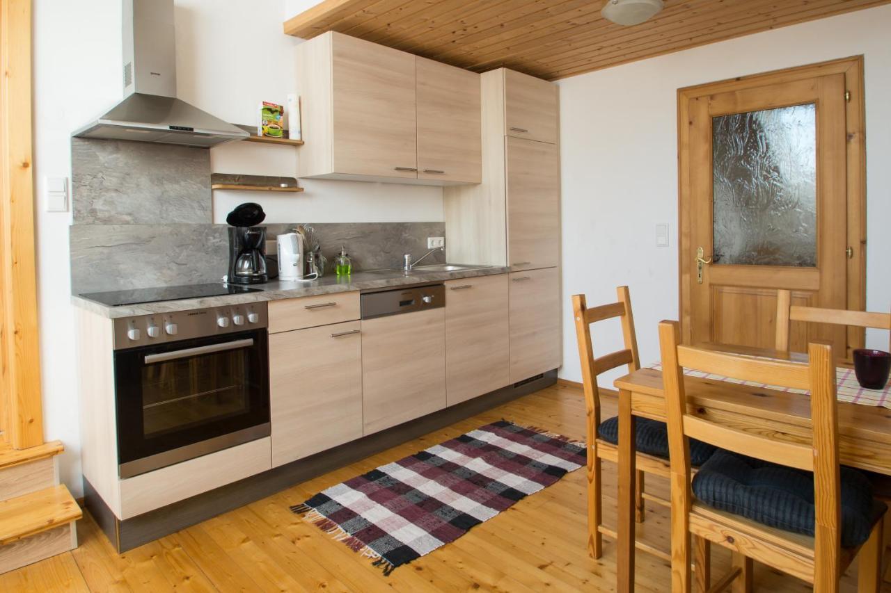 Familienferienhof Stabauer Zell am Moos Bagian luar foto
