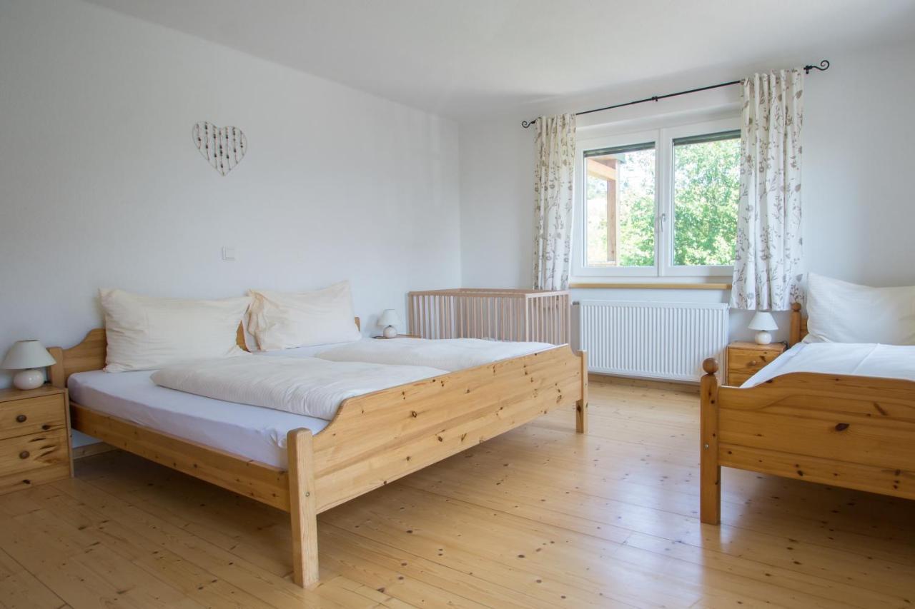 Familienferienhof Stabauer Zell am Moos Bagian luar foto