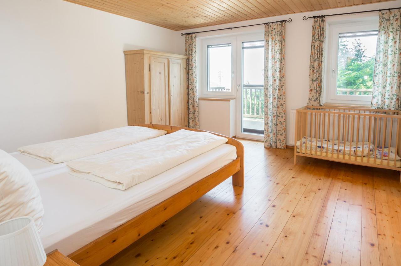 Familienferienhof Stabauer Zell am Moos Bagian luar foto