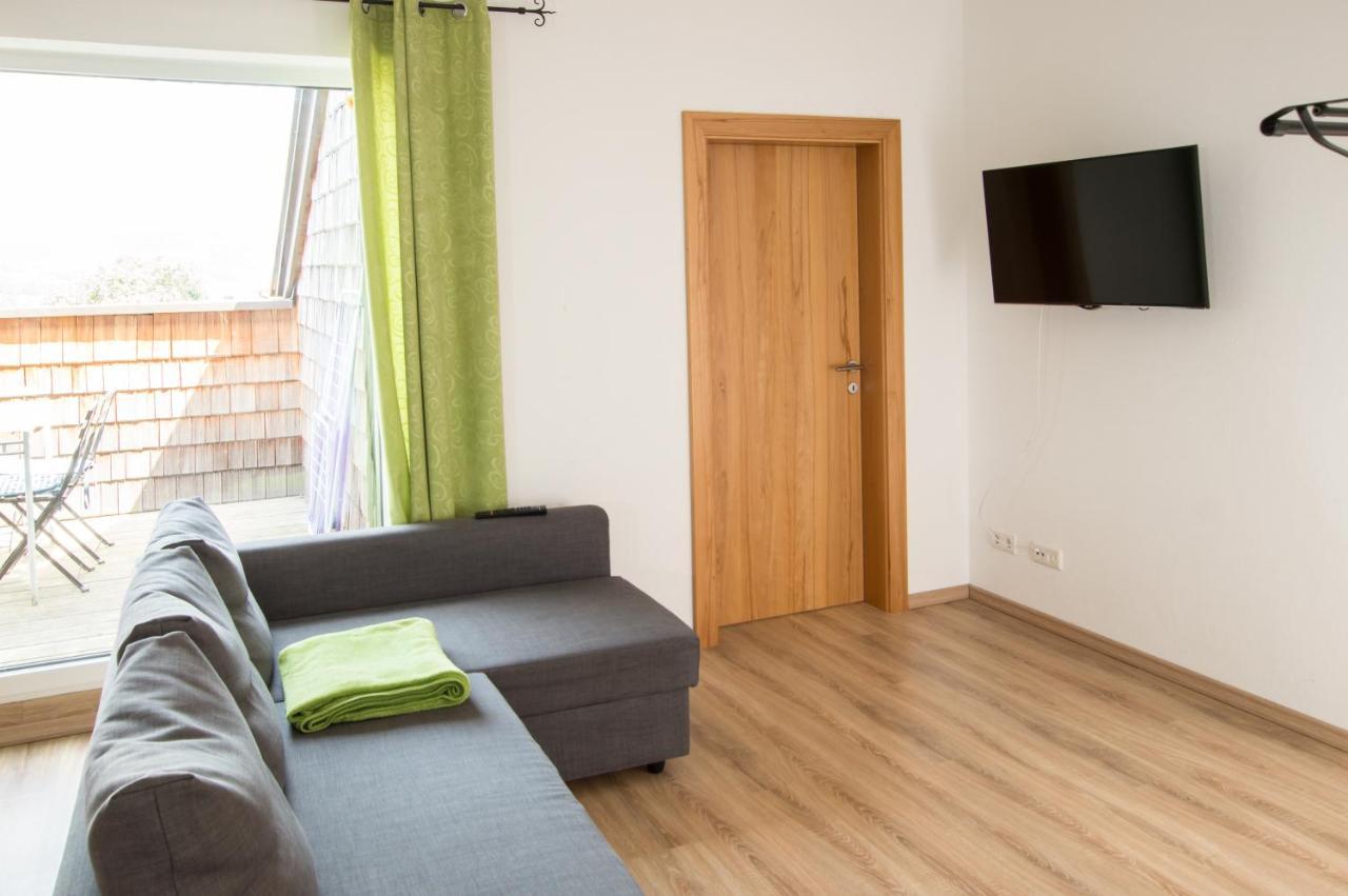 Familienferienhof Stabauer Zell am Moos Bagian luar foto